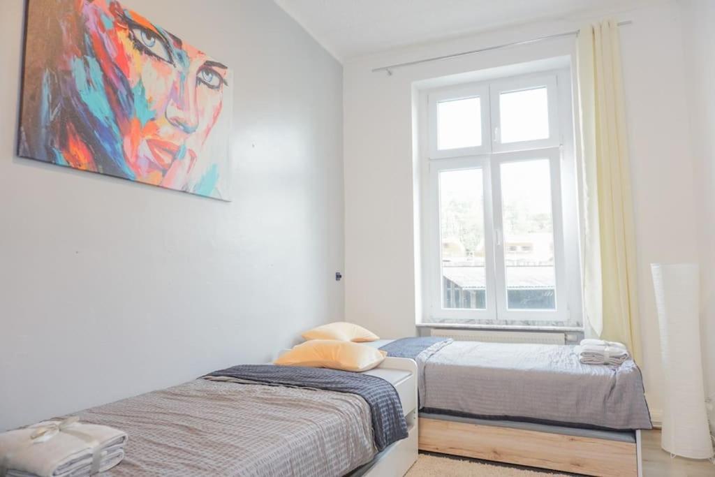 Apartment In Wuppertal - Charmante 3-Zimmer-Oase Mit Kamin Und Badewanne Eksteriør billede