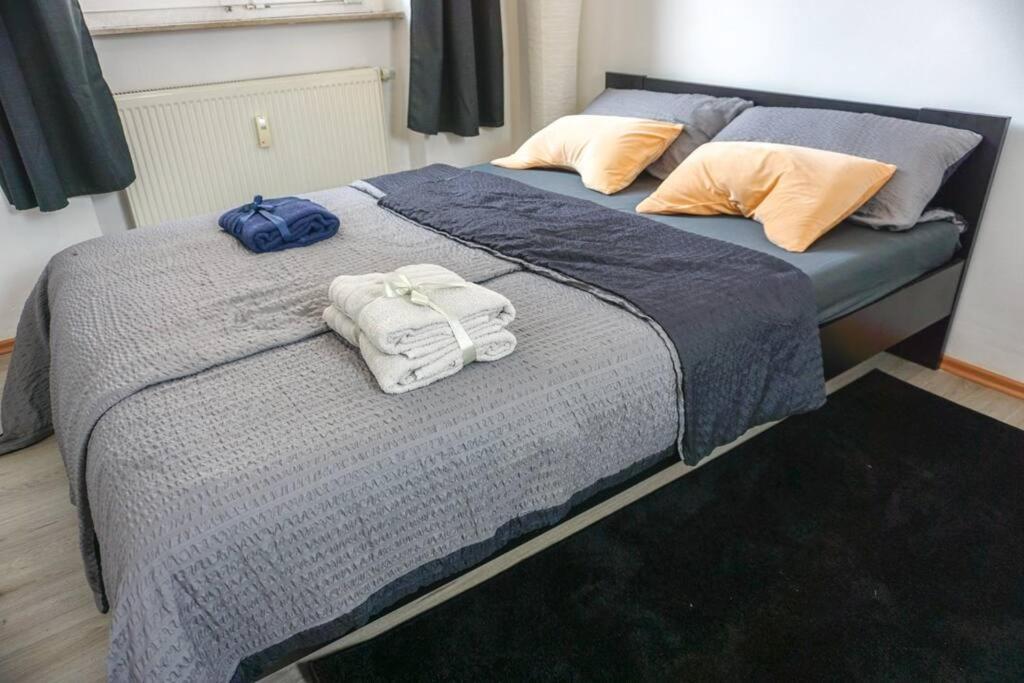Apartment In Wuppertal - Charmante 3-Zimmer-Oase Mit Kamin Und Badewanne Eksteriør billede